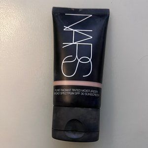 Nars pure radiant tinted moisturizer SPF 30 Mykonos Medium 0